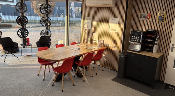 Showroom_tafel.jpg